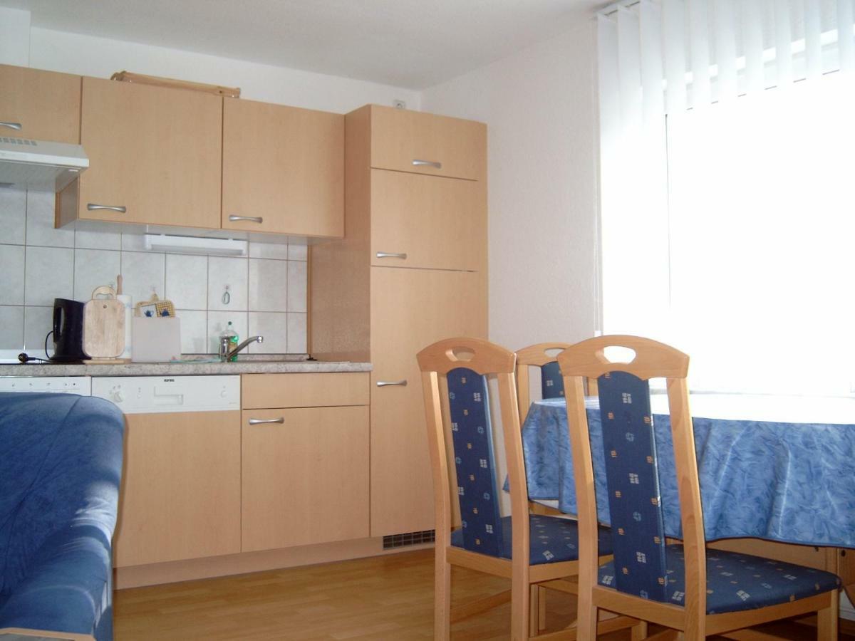Ferienhaeuschen Villa Born Ngoại thất bức ảnh