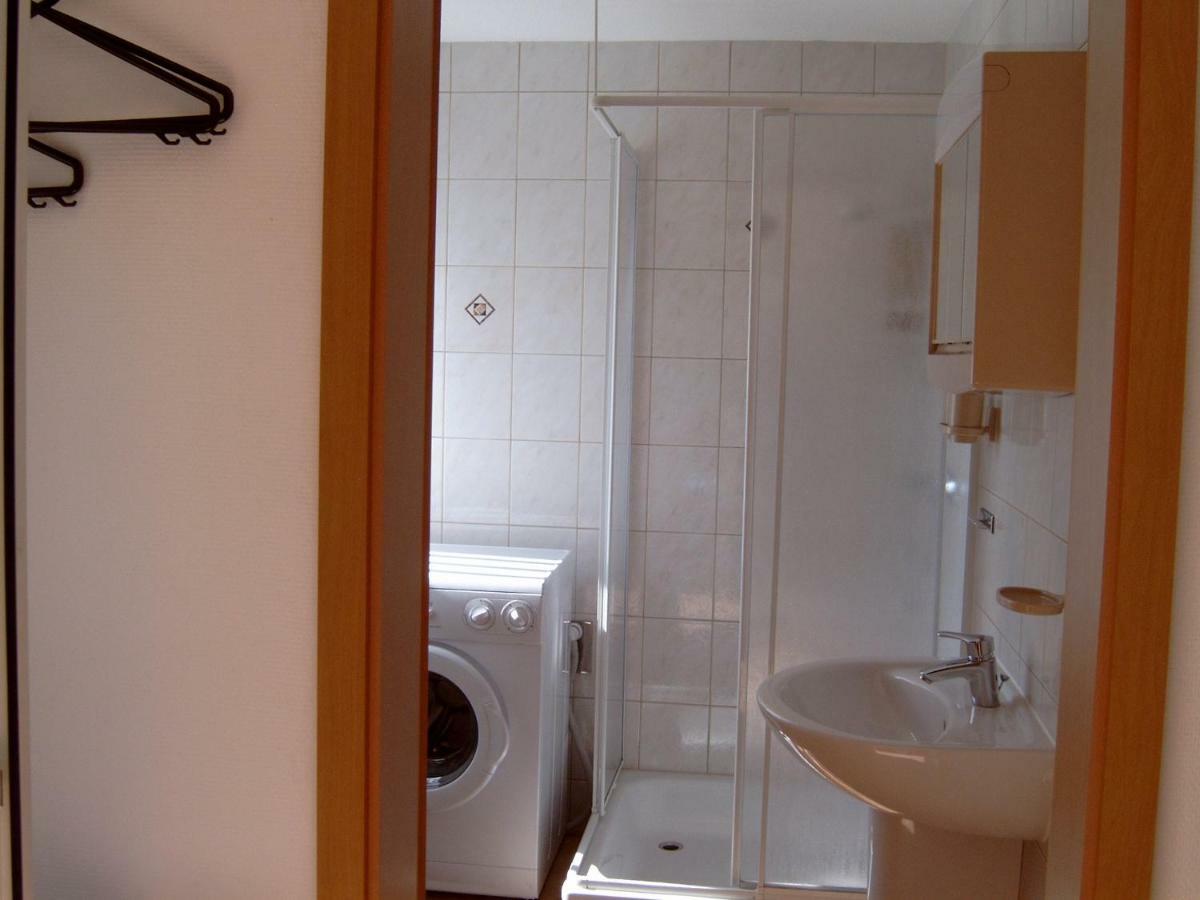 Ferienhaeuschen Villa Born Ngoại thất bức ảnh